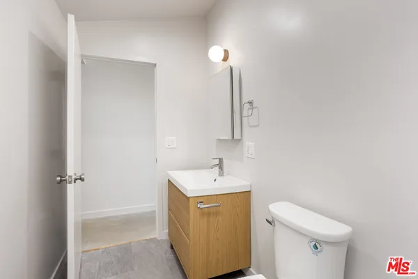 $1,995,000 | 126 Franklin Court, Glendale, CA 91205