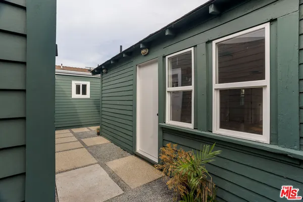 $1,995,000 | 126 Franklin Court, Glendale, CA 91205