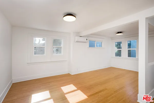 $1,995,000 | 126 Franklin Court, Glendale, CA 91205