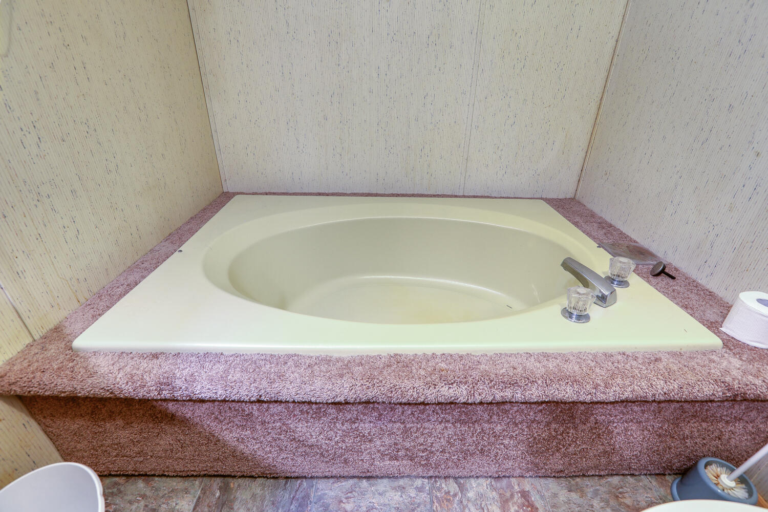 851 Big Ridge Road Kingsport, TN 37660 - Photo 54 of 84 Master bathroom.