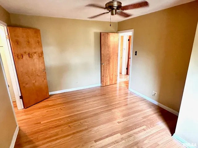 $158,000 | 512 West Greenwood Avenue, Jacksonville, IL 62650