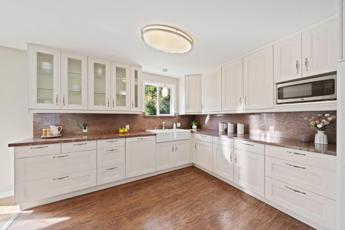 3544 Spring Street Redwood City, CA 94063 - Photo 13 of 33