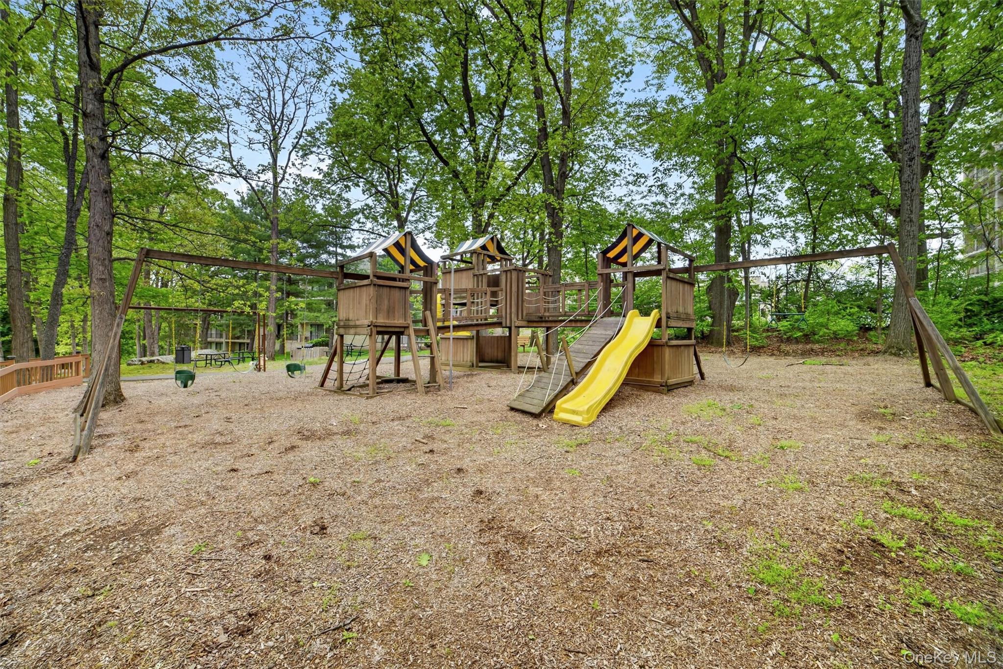 150 Overlook Avenue, Unit 7B Peekskill, NY 10566 - Photo 40 of 44