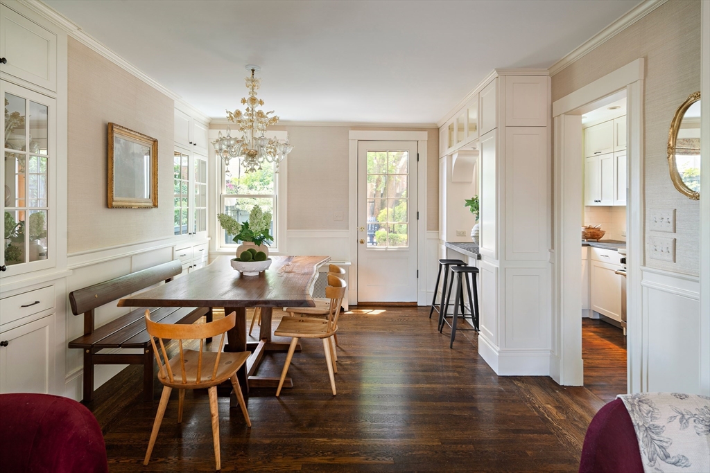 115 Baldwin Street Boston, MA 02129 - Photo 7 of 32