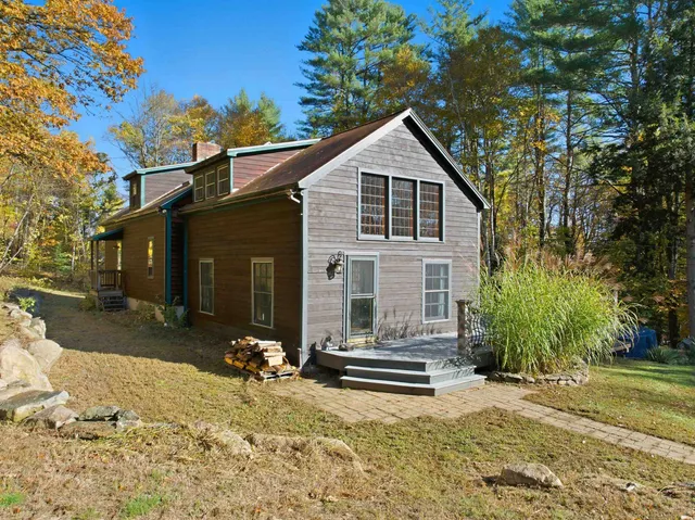 $475,000 | 140 Summit Street, Franklin, NH 03235