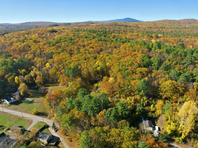 $475,000 | 140 Summit Street, Franklin, NH 03235