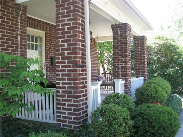 1866 Coventry Road Columbus, OH 43212 - Photo 4 of 17