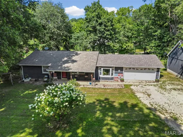 $320,000 | 9175 Jones Creek Road, Dittmer, MO 63023