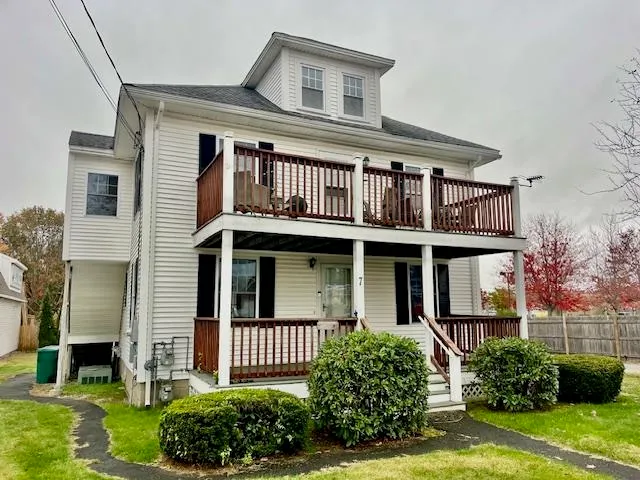 $725,000 | 7 Ann's Lane, Unit S 1 & 2, Hampton, NH 03842