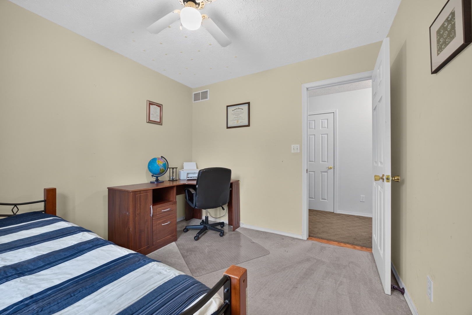 2 Scenic Point Bloomington, IL 61701 - Photo 27 of 56