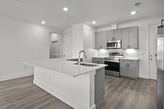 $2,251 | 1664 Hillside Terrace, Unit 4416, Buda, TX 78610