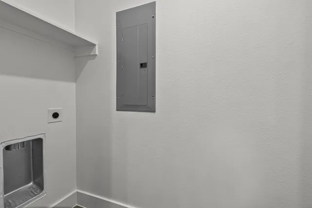 $2,251 | 1664 Hillside Terrace, Unit 4416, Buda, TX 78610