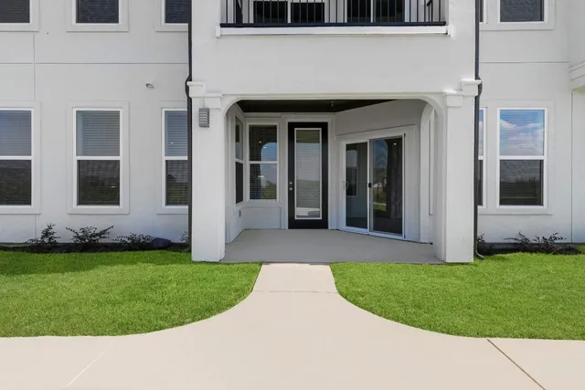 $2,251 | 1664 Hillside Terrace, Unit 4416, Buda, TX 78610