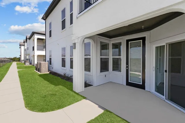 $2,251 | 1664 Hillside Terrace, Unit 4416, Buda, TX 78610