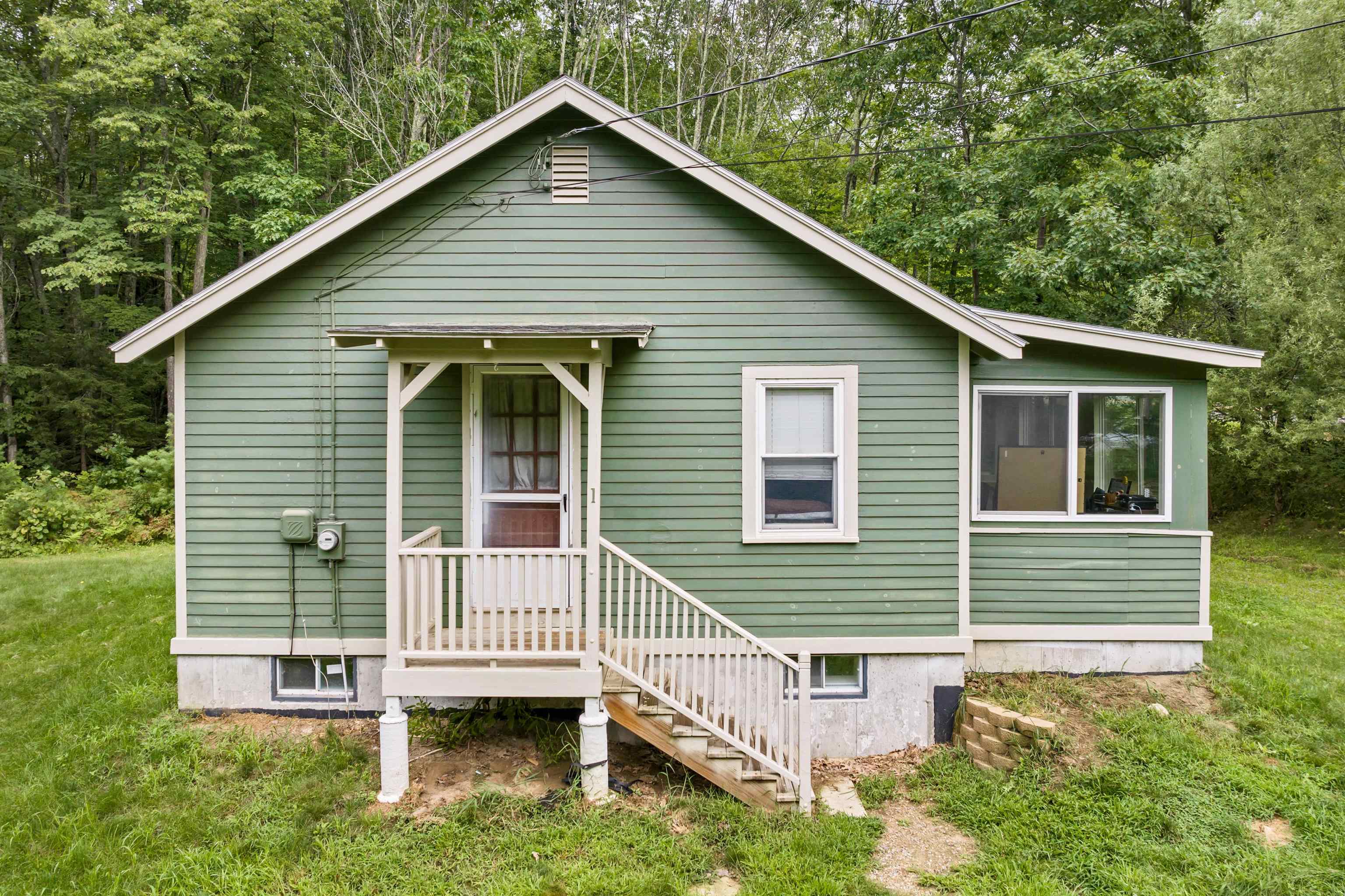 1 White Grove Road Nottingham, NH 03290 - Photo 2 of 36 Gallery Image 2