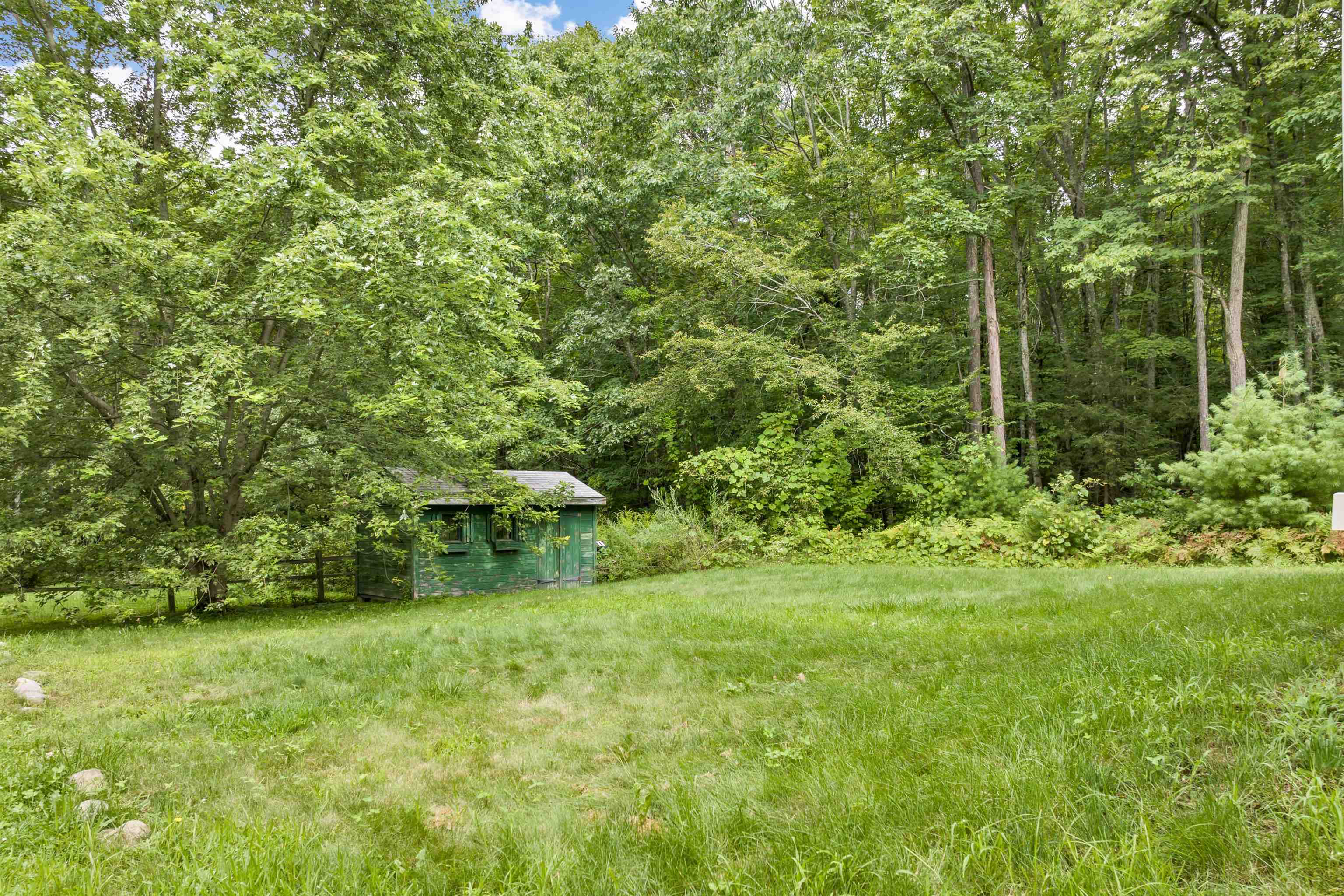 1 White Grove Road Nottingham, NH 03290 - Photo 26 of 36 Gallery Image 26