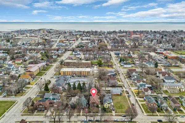 $618,000 | 6027 18th Avenue, Kenosha, WI 53143