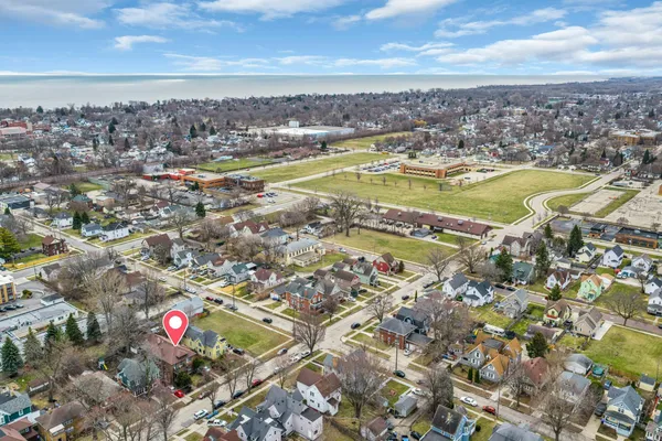$618,000 | 6027 18th Avenue, Kenosha, WI 53143