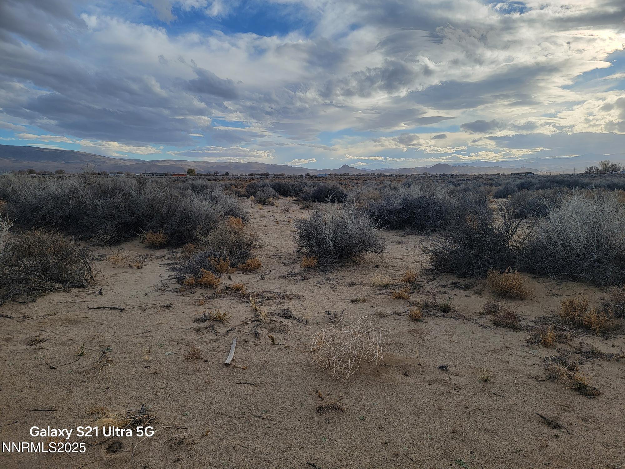 2535 East 8th Street Silver Springs, NV 89429 - Photo 4 of 7 20251113_150621