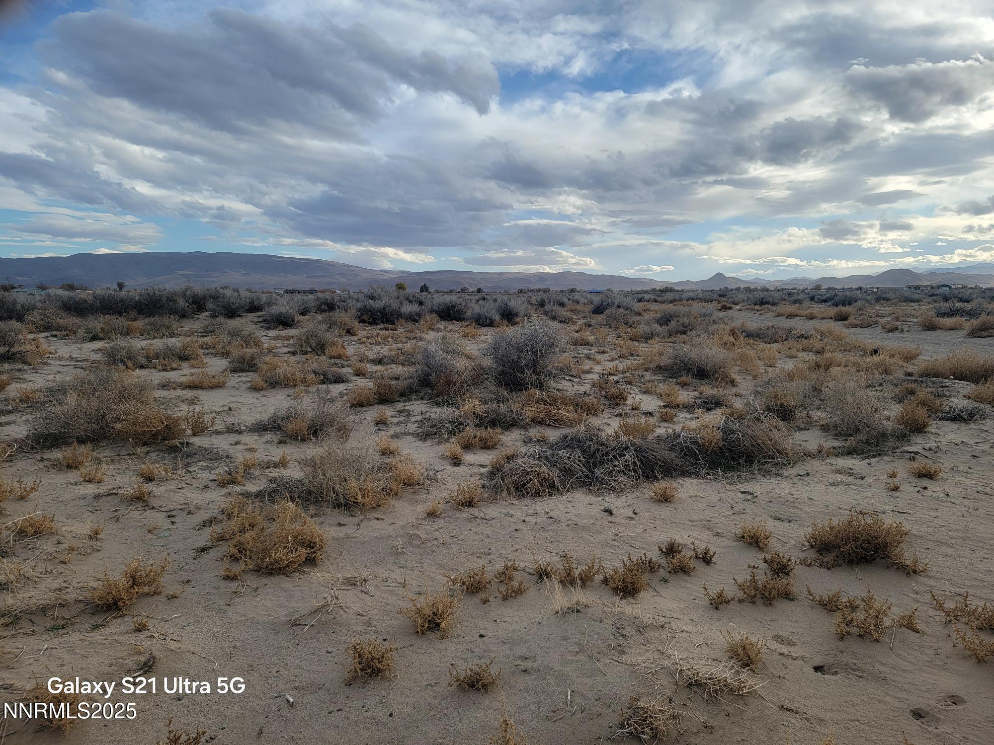 2535 East 8th Street Silver Springs, NV 89429 - Photo 6 of 7 20251113_150455