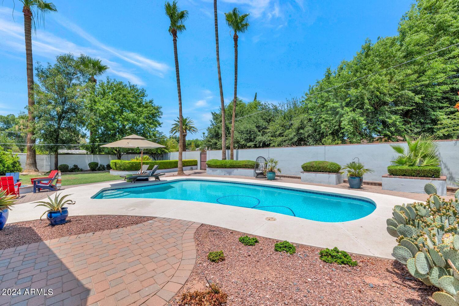 5418 East Cheery Lynn Road Phoenix, AZ 85018 - Photo 2 of 43 Backyard Retreat