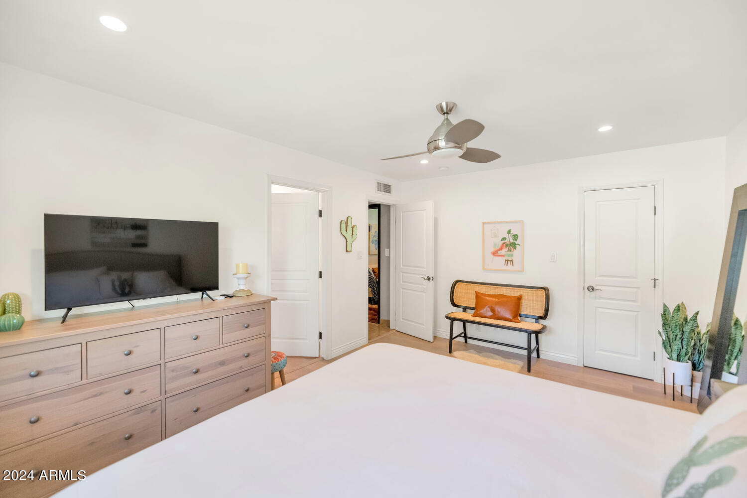 5418 East Cheery Lynn Road Phoenix, AZ 85018 - Photo 23 of 43 Bedroom #2