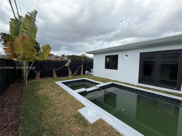 a view of house with a outdoor space