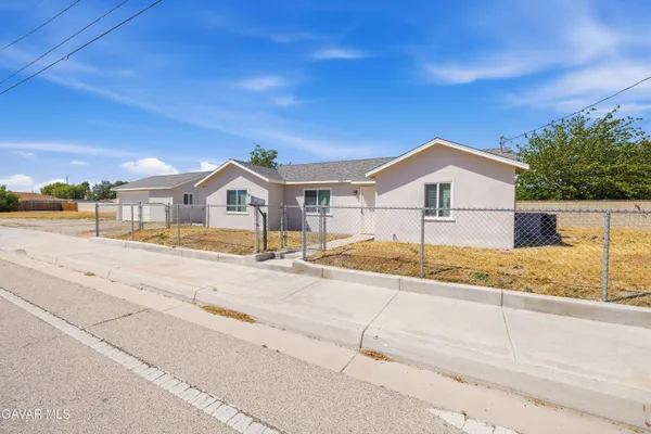 $3,195 | 1807 West Ave K8, Lancaster, CA 93534