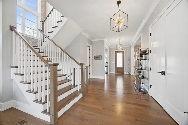 $2,075,000 | 562 Fairfield Avenue, Elmhurst, IL 60126