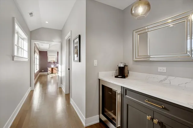 $2,075,000 | 562 Fairfield Avenue, Elmhurst, IL 60126