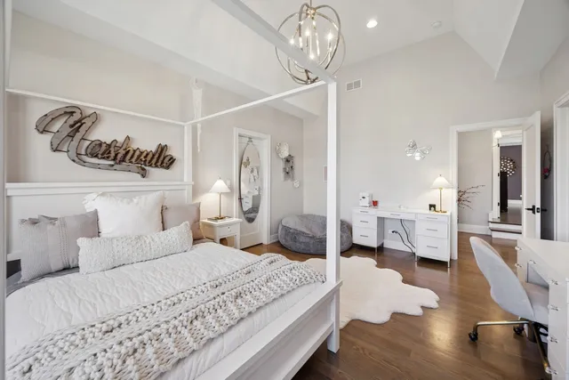 $2,075,000 | 562 Fairfield Avenue, Elmhurst, IL 60126