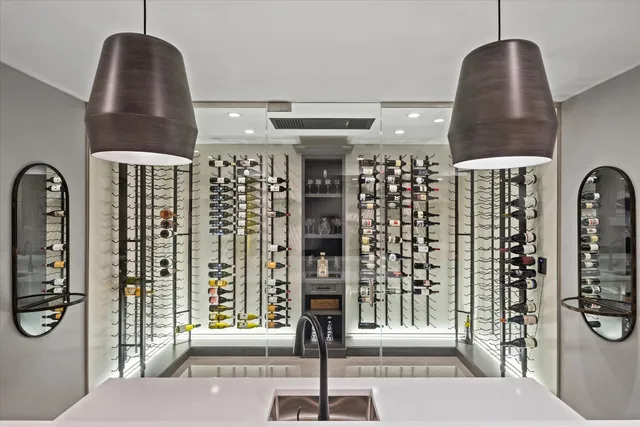 $2,075,000 | 562 Fairfield Avenue, Elmhurst, IL 60126