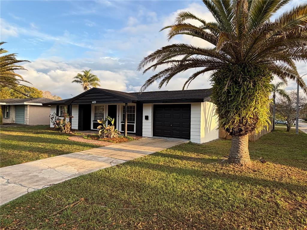 7234 Magnolia Valley Drive New Port Richey, FL 34653 - Photo 2 of 27