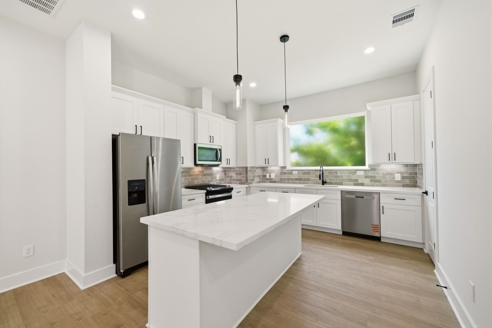 1396 Cedar Post Lane Houston, TX 77080 - Photo 20 of 33