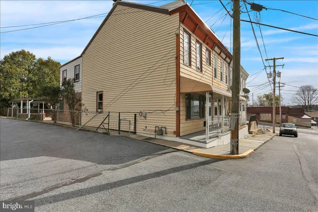 $1,800 | 313 Northmont Avenue, Hamburg, PA 19526