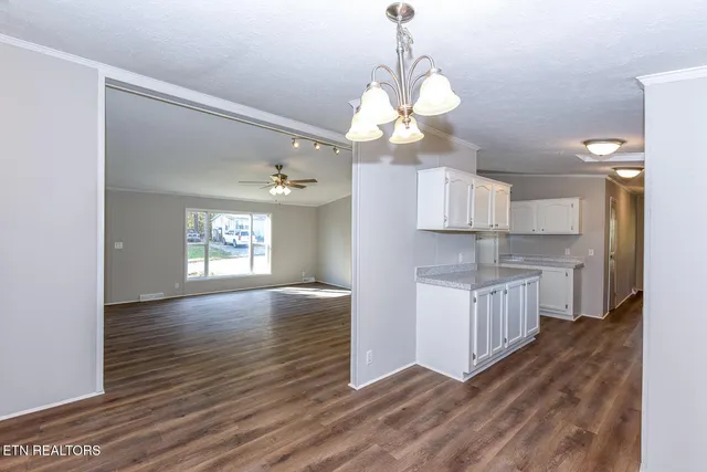 $249,900 | 142 Torikait Lane, Powell, TN 37849