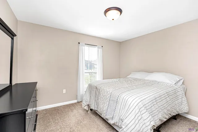 $214,900 | 11553 Mary Lee Drive, Denham Springs, LA 70726