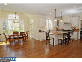 600 Brookside Avenue Wayne, PA 19087 - Photo 6 of 12 Kitchen
