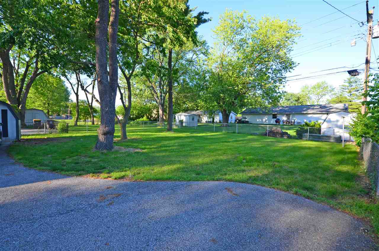 7311 Bluffton Road Fort Wayne, IN 46809 - Photo 14 of 17