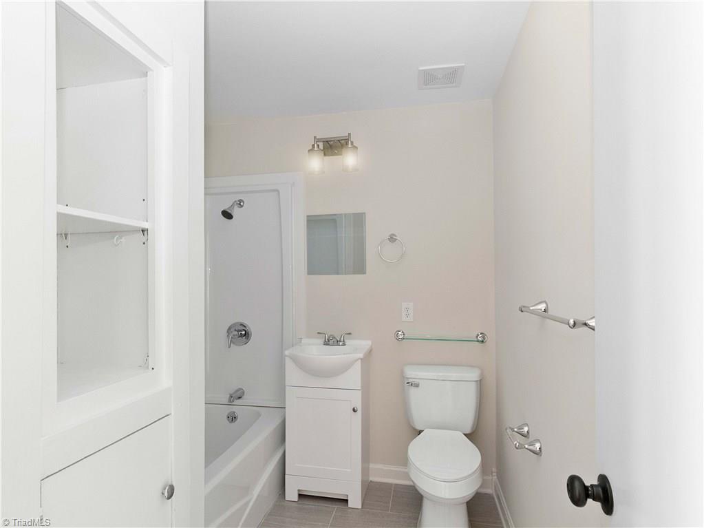 5665 Sweetbriar Road Pfafftown, NC 27040 - Photo 15 of 26 Gallery Image 15
