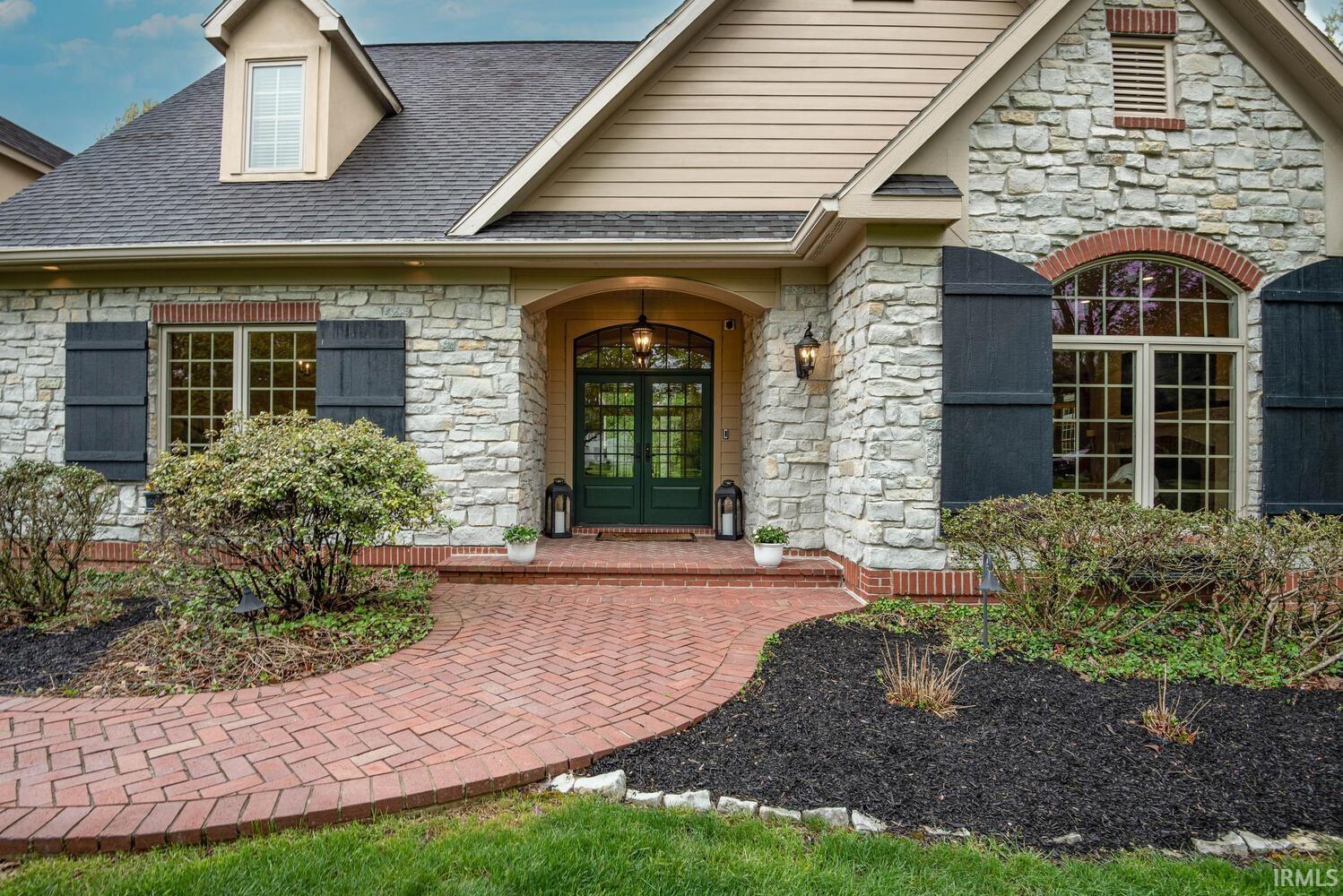 3684 Sterling Avenue Bloomington, IN 47401 - Photo 2 of 36