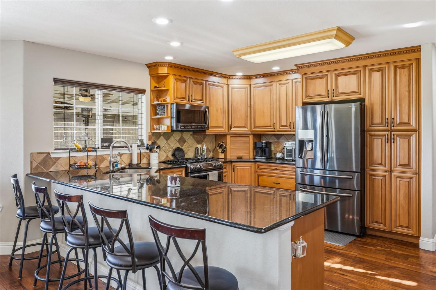 29348 Powder Horn Way Coarsegold, CA 93614 - Photo 16 of 63