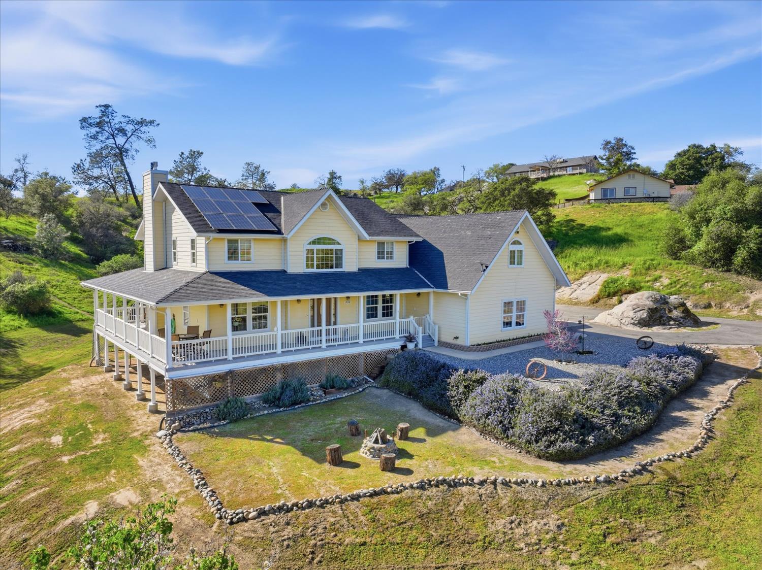 29348 Powder Horn Way Coarsegold, CA 93614 - Photo 38 of 63