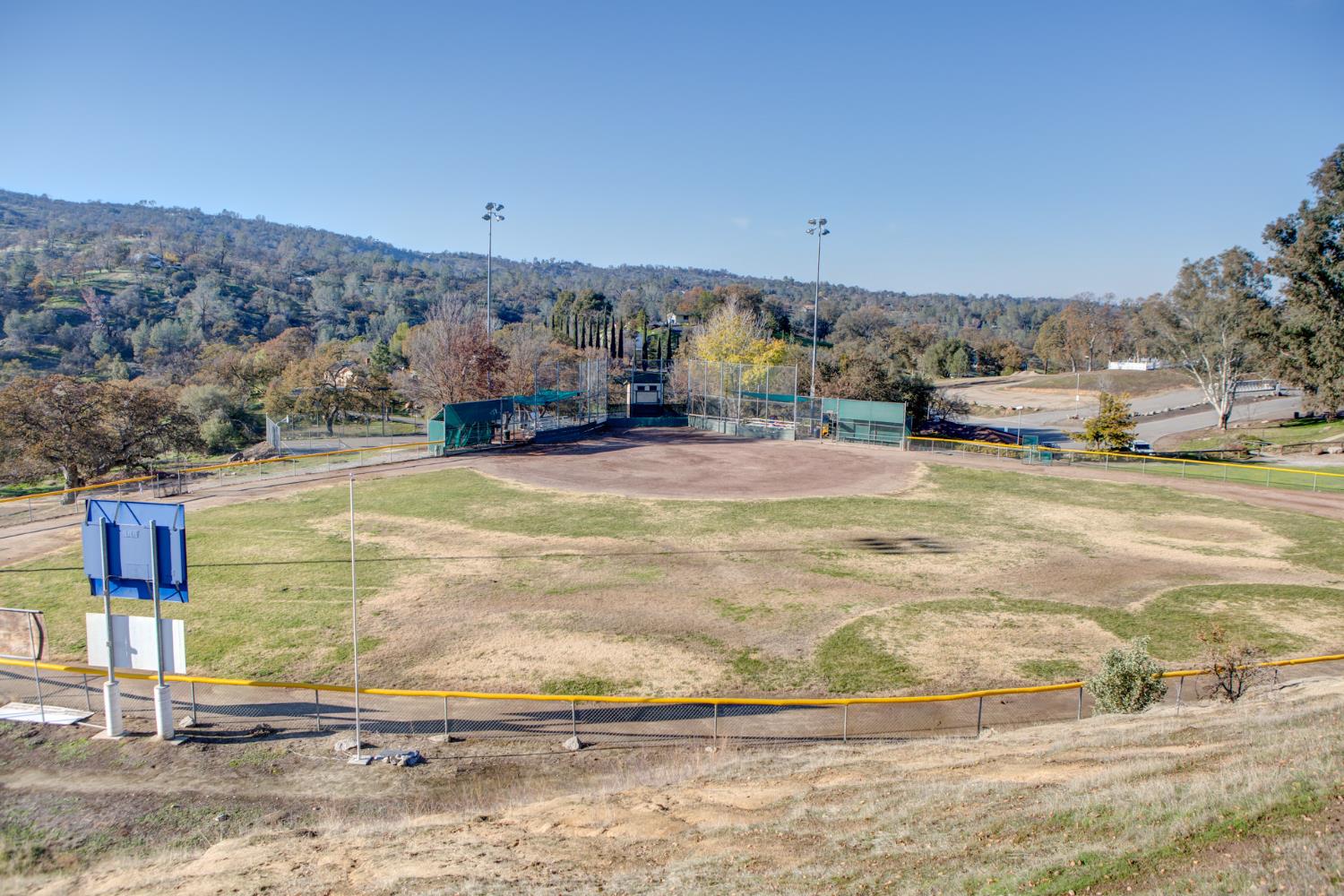 29348 Powder Horn Way Coarsegold, CA 93614 - Photo 53 of 63