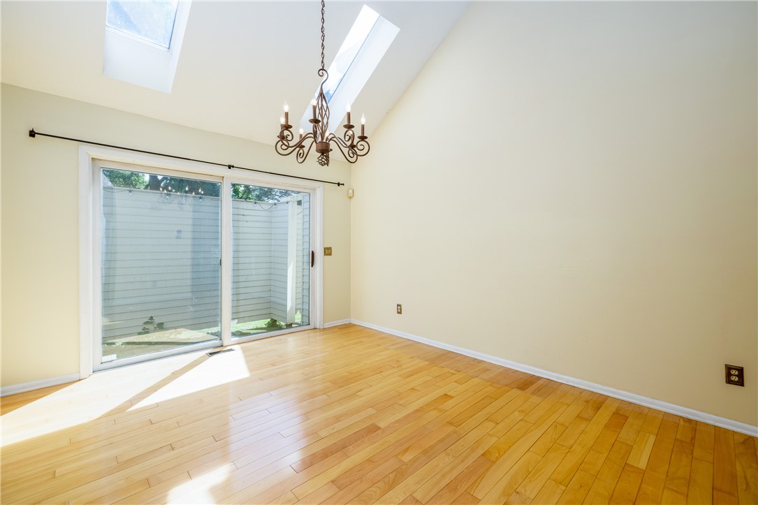 1 Woods Point Penfield, NY 14580 - Photo 19 of 49