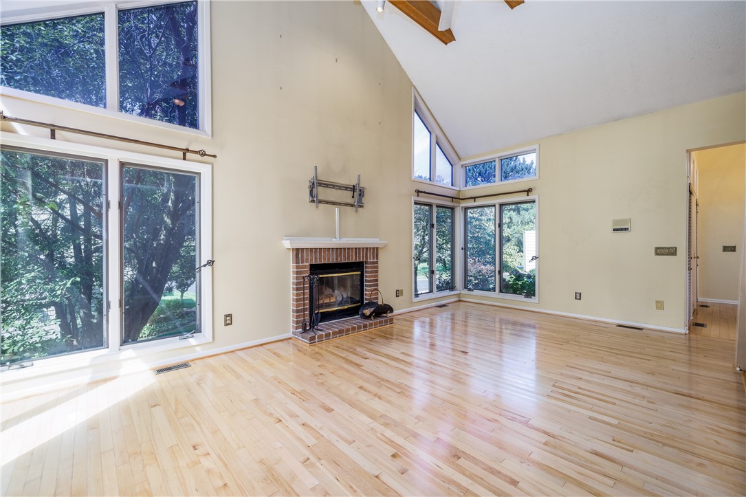 1 Woods Point Penfield, NY 14580 - Photo 23 of 49