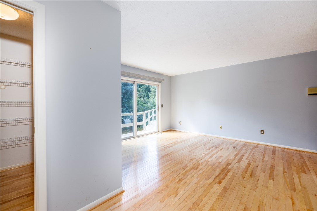 1 Woods Point Penfield, NY 14580 - Photo 27 of 49