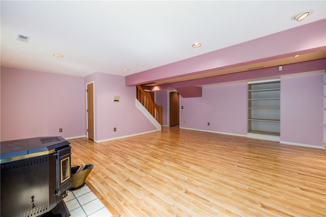 1 Woods Point Penfield, NY 14580 - Photo 40 of 49