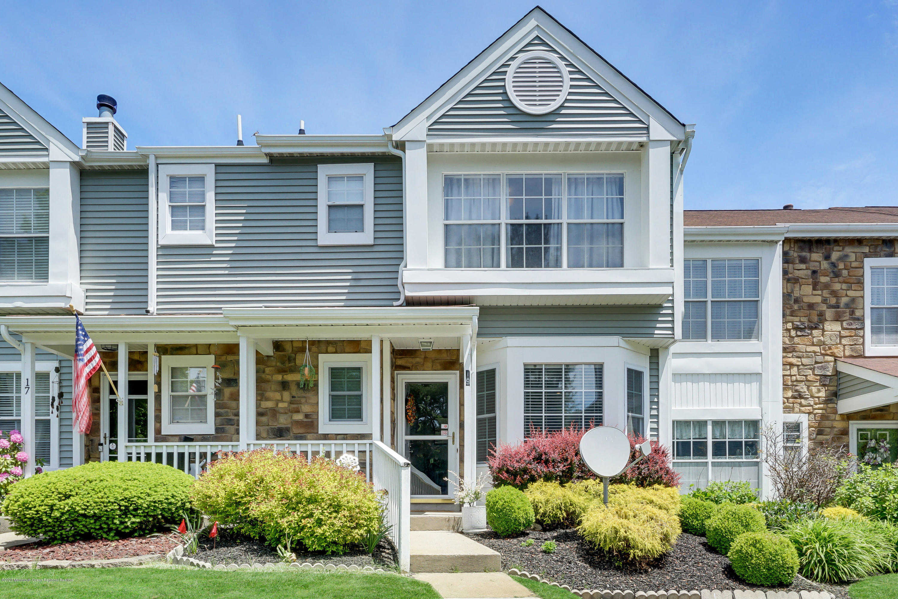 FRESHLY SIDED FRONT ENTRANCE