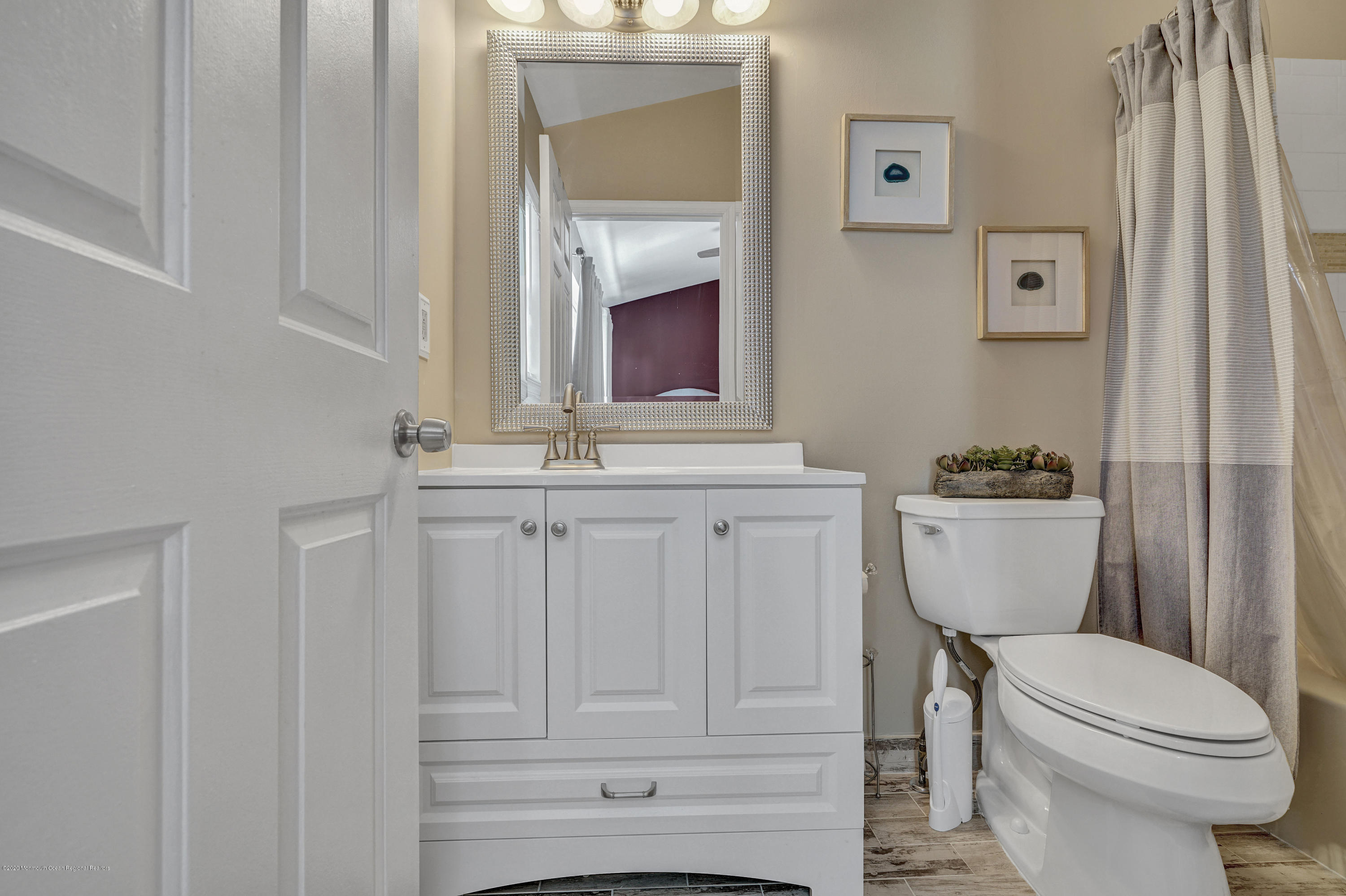 19 Horseshoe Court Tinton Falls, NJ 07753 - Photo 17 of 28 NEW MASTERBATH